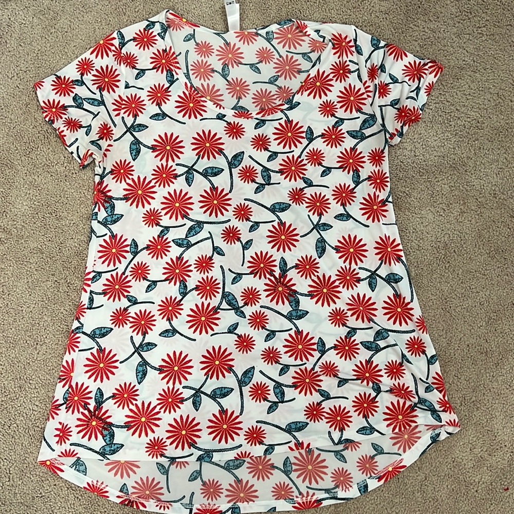 LuLa Roe XS Classic Tee